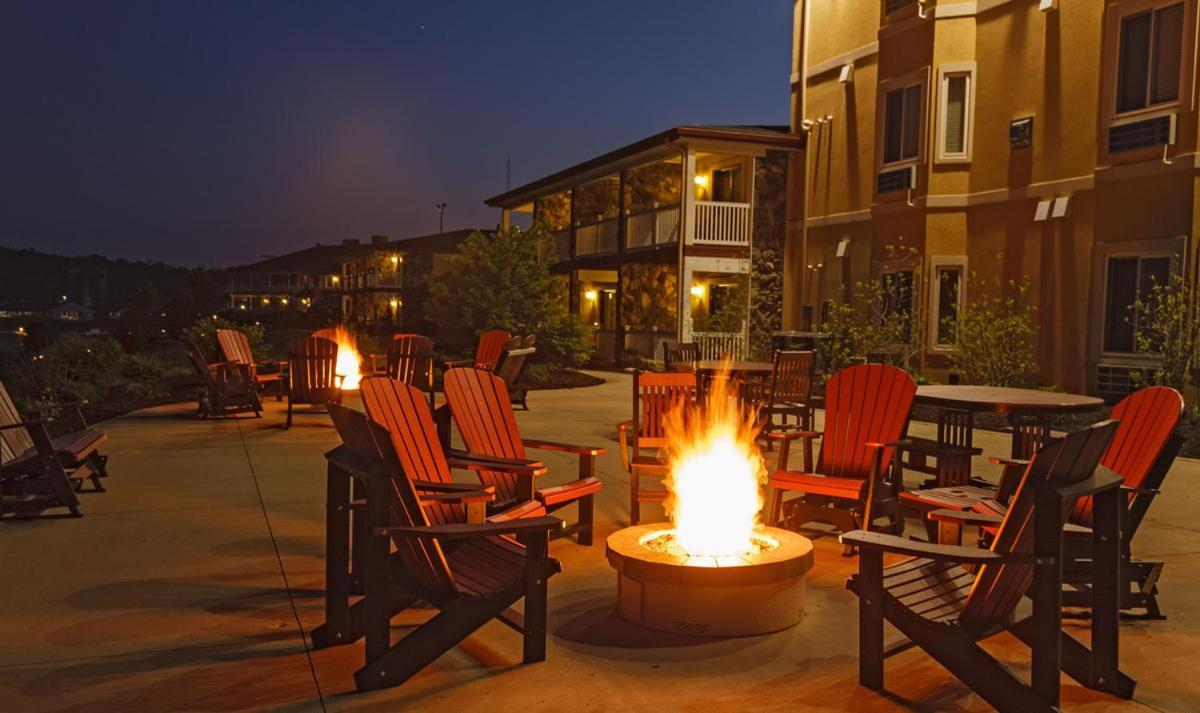 Berlin Resort Millersburg Esterno foto
