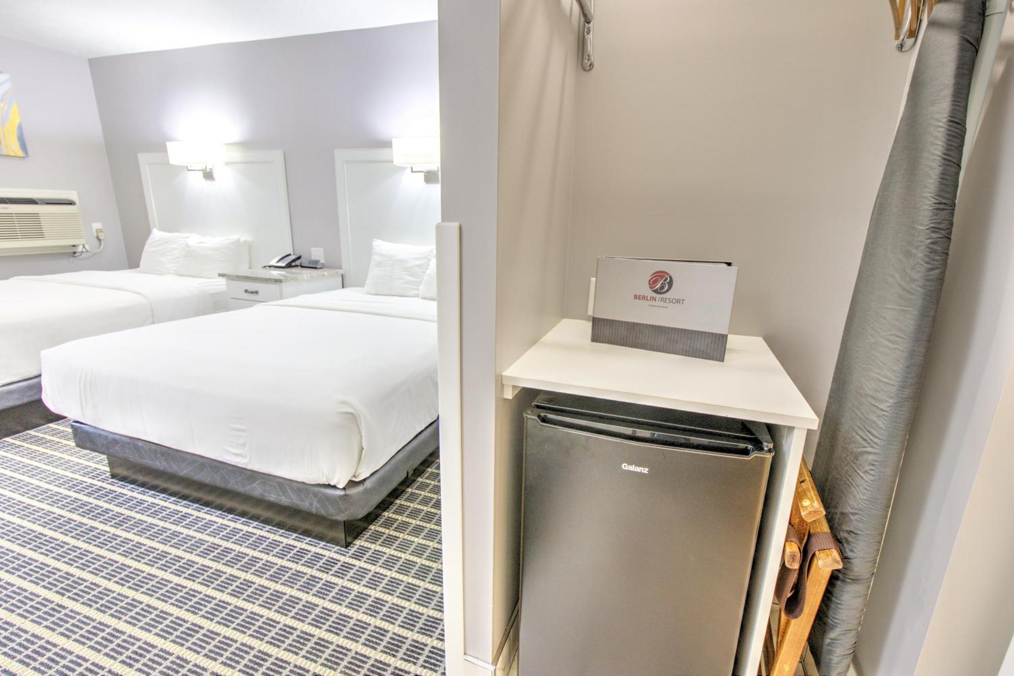 Berlin Resort Millersburg Esterno foto